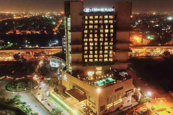 Escorts Near Crowne Plaza New Delhi Rohini