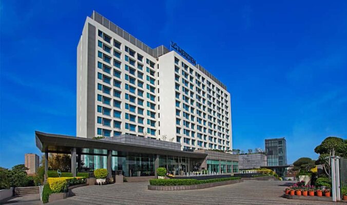 Escorts Near Le Meridien Gurgaon