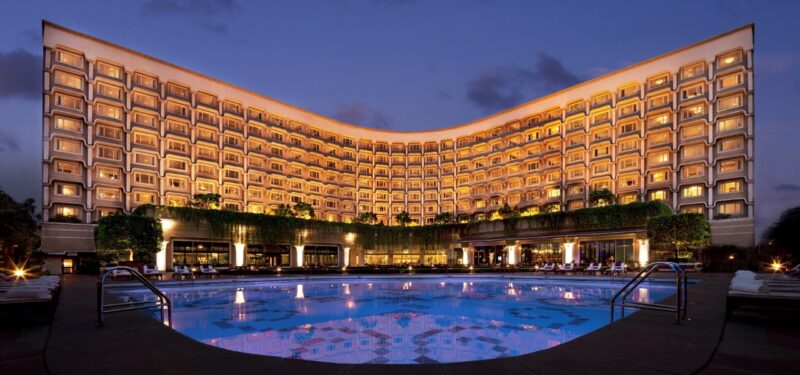 Escorts Near Taj Palace New Delhi